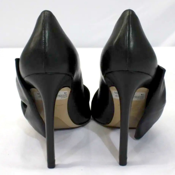 Schutz black classic stiletto leather bow heel size 7 worn once - Picture 2 of 7